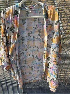 Novella Royale NWOT Kimono One Size
